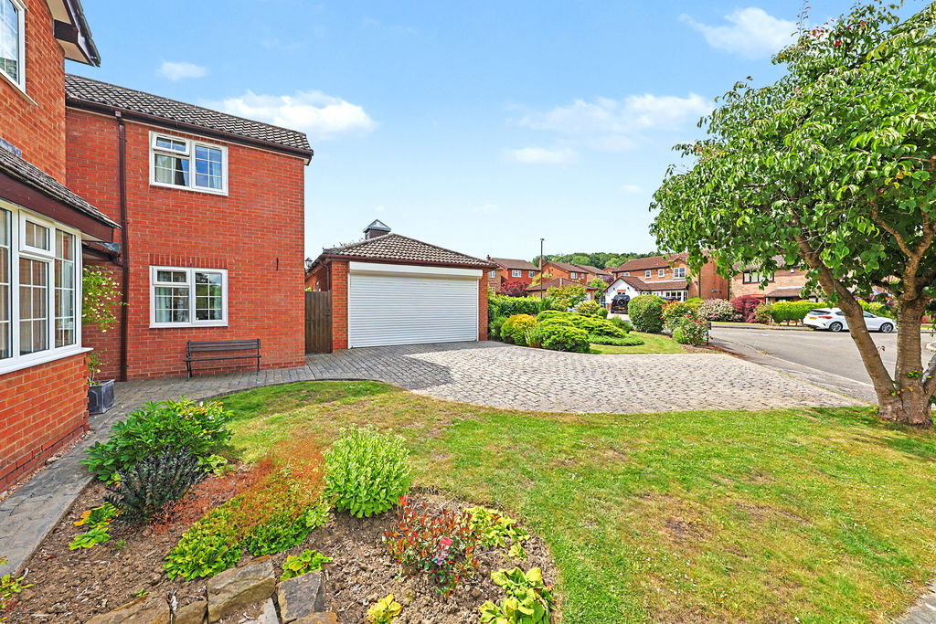 Bunting Close Walton
